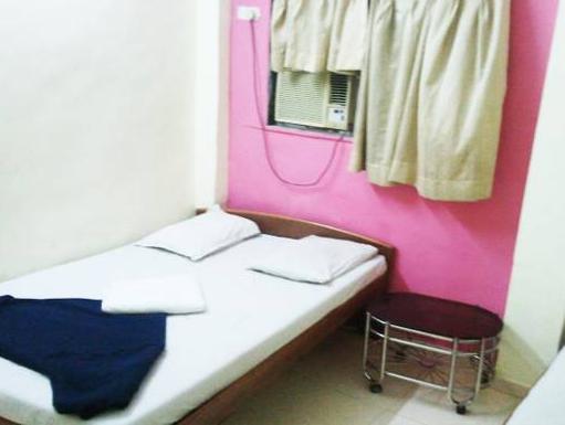 Sahara Inn Guest House Mumbai Exterior photo